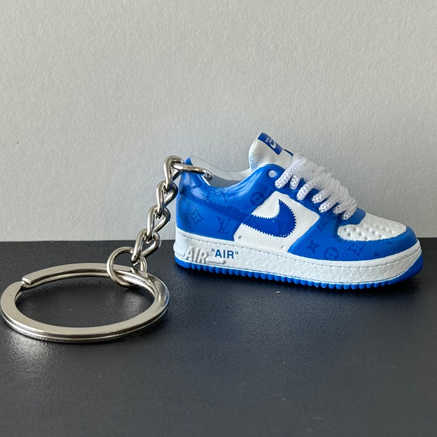 Mini 3D Sneaker Keyring - "AirForce 1 x LV - Blue"