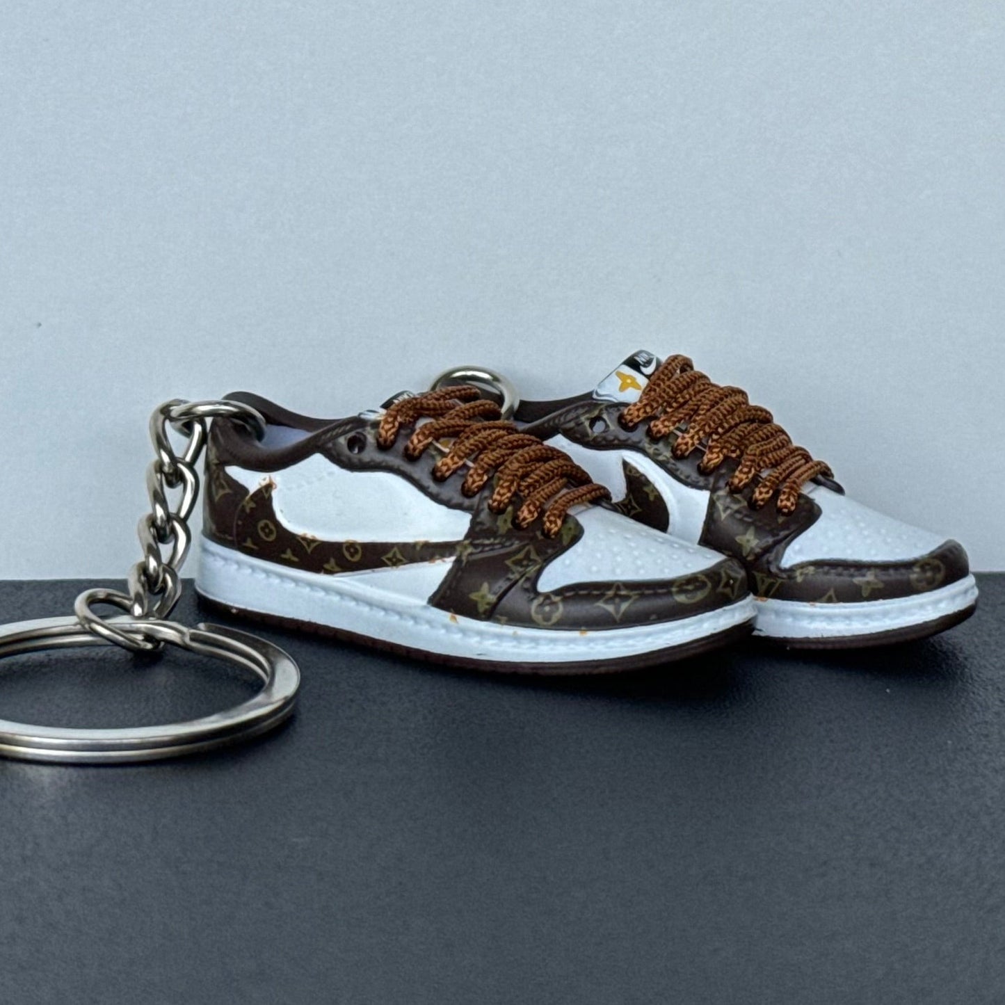 Mini 3D Sneaker Keyring - J1 Low "TS x Louis Vuitton"