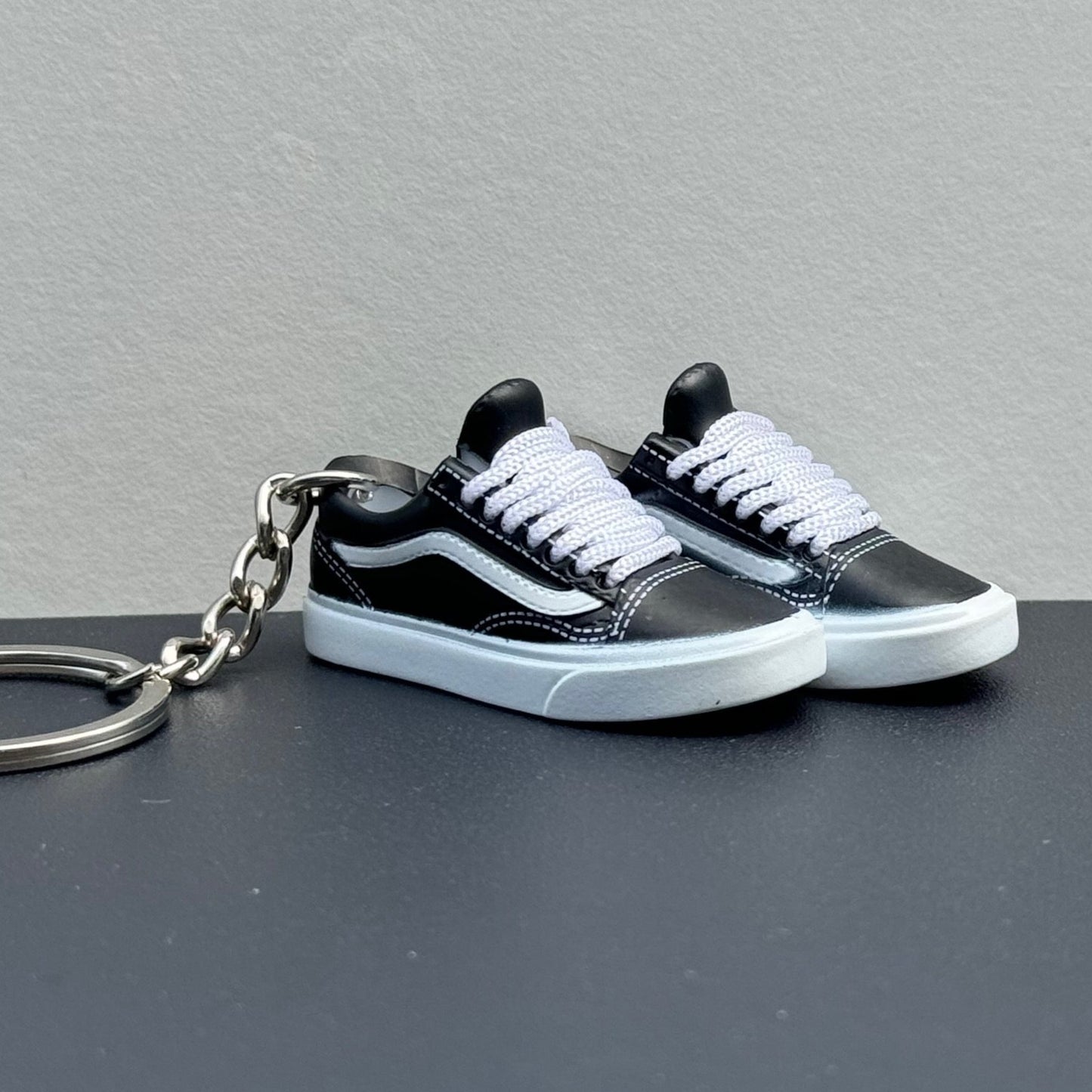 Mini 3D Sneaker Keyring - VANS