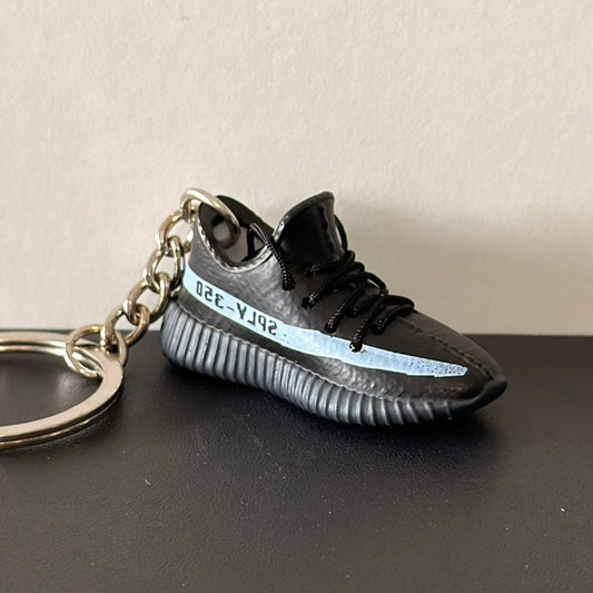 Mini 3D Sneaker Keyring - Yeezy "Triple Black"