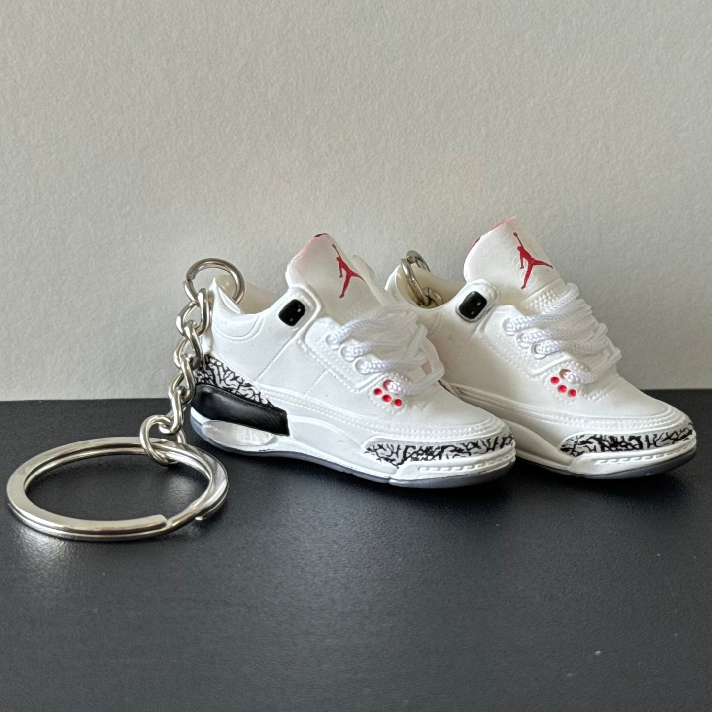 Air Jordan 3 3D Keyring -  "White Cement"