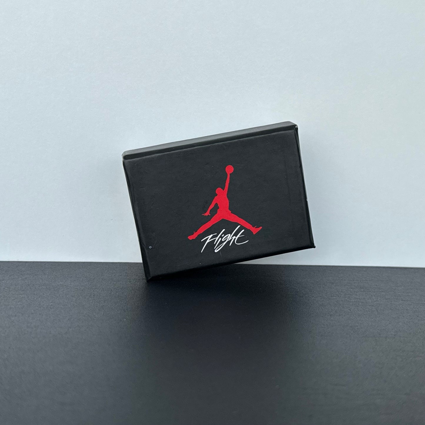 Sneaker Keyring Shoe Box - Jordan 4 "Flight"